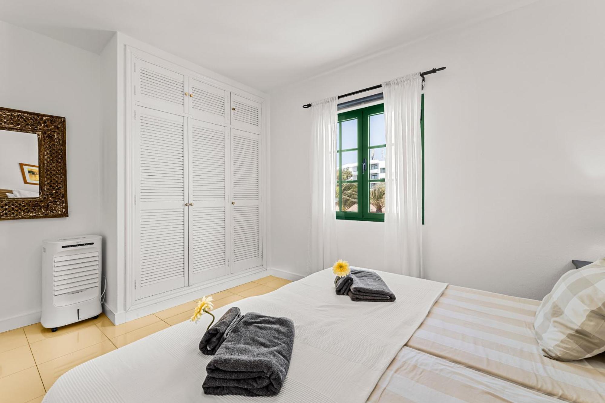 Apartamento Dorada Altos Playa Blanca  Extérieur photo